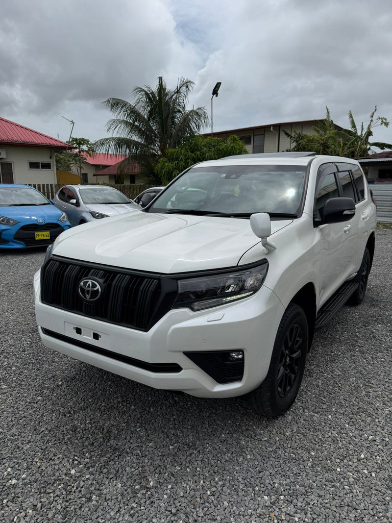 TOYOTA PRADO LAND CRUISER TXL MATT BLACK EDITION