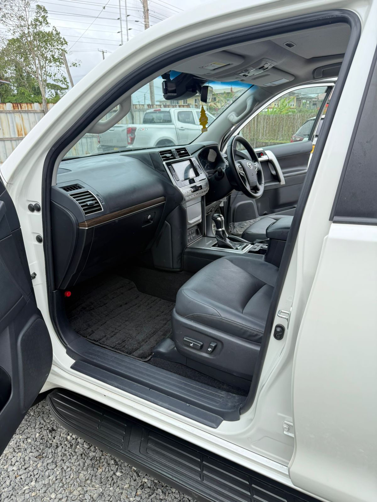 TOYOTA PRADO LAND CRUISER TXL MATT BLACK EDITION